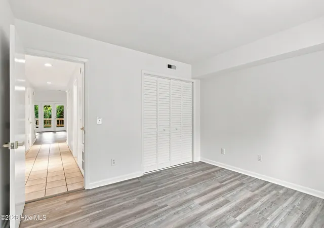 Photo 4 of Townhouse for sale at 1800 Eastwood Rd #Apt 253, Wilmington, NC 28403 | MLS# 100599380 | Listing updated on 2026-09-18