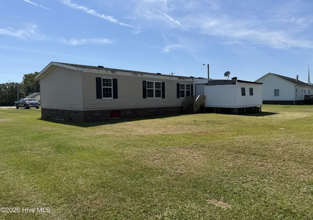Photo 4 of Manufactured home for sale at 2976 Bynum Farm Rd, Pinetops, NC 27864 | MLS# 100603024 | Listing updated on 2026-09-11