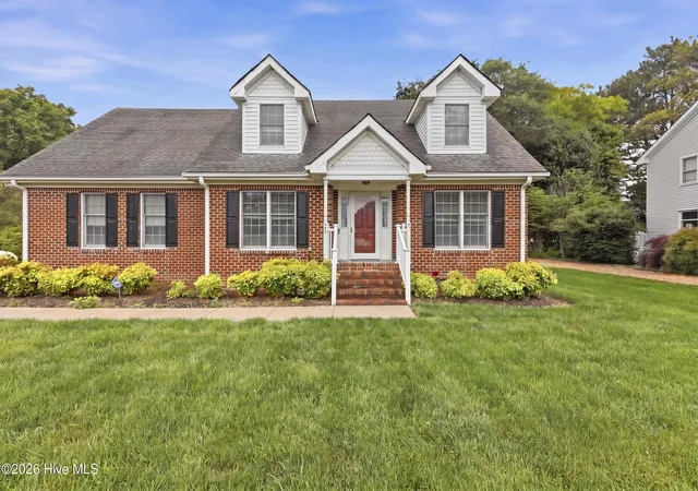 Photo 3 of Single family home for sale at 146 N Point Blvd, Moyock, NC 27958 | MLS# 100601502 | Listing updated on 2026-09-29