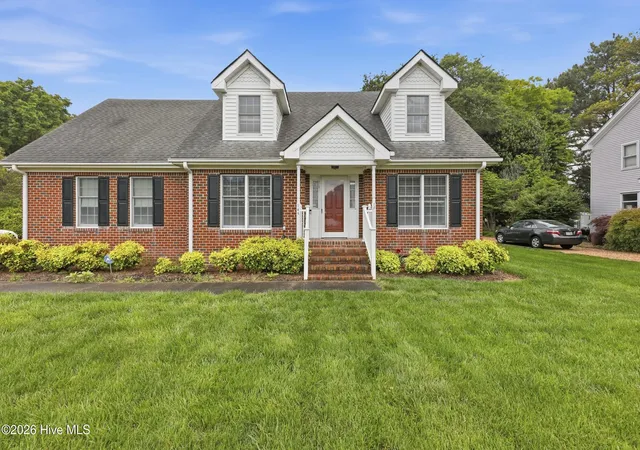 Photo 4 of Single family home for sale at 146 N Point Blvd, Moyock, NC 27958 | MLS# 100601502 | Listing updated on 2026-09-29