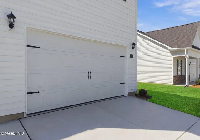 Photo 4 of Single family home for sale at 1138 Aviator Ln, Ayden, NC 28513 | MLS# 100582878 | Listing updated on 2026-09-14