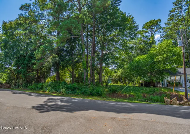 Photo 1 of Land for sale at 1038 Fayetteville Ave Sw, Calabash, NC 28467 | MLS# 100601953 | Listing updated on 2026-09-08