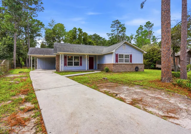 Photo 2 of Single family home for sale at 3619 Bent Tree Ct, Wilmington, NC 28405 | MLS# 100600613 | Listing updated on 2026-09-14