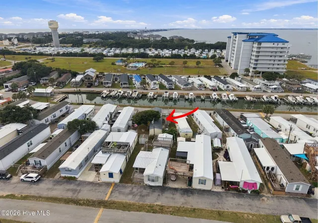 Photo 4 of Manufactured home for sale at 1530 Salter Path Rd #15, Atlantic Beach, NC 28512 | MLS# 100609698 | Listing updated on 2026-10-20