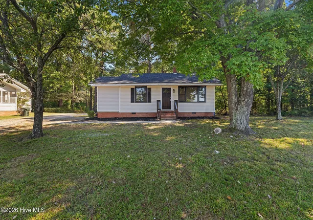 Photo 1 of Single family home for sale at 6709 Garrett Rd, Durham, NC 27707 | MLS# 100609724 | Listing updated on 2026-10-27