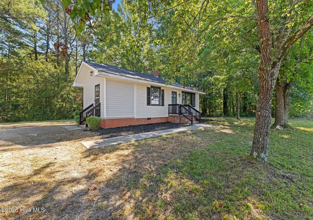 Photo 2 of Single family home for sale at 6709 Garrett Rd, Durham, NC 27707 | MLS# 100609724 | Listing updated on 2026-10-27