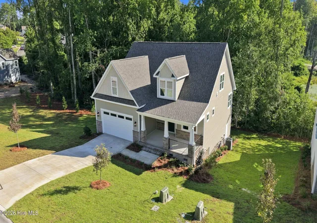 Photo 4 of Single family home for sale at 75 Plantation Dr, Southern Pines, NC 28387 | MLS# 100595594 | Listing updated on 2026-09-19