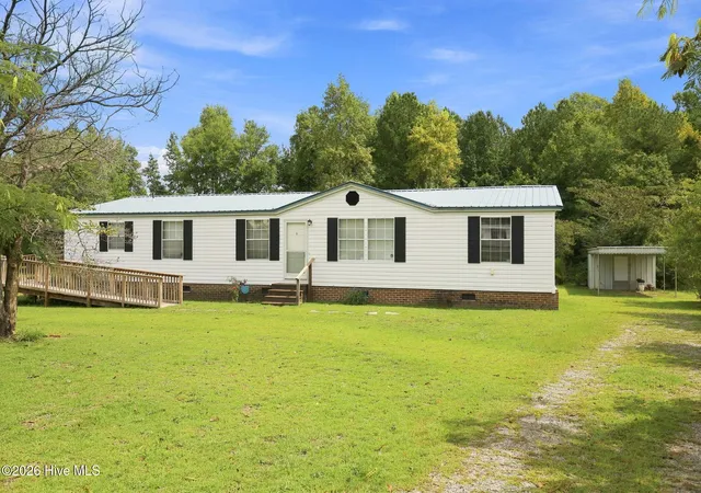 Photo 2 of Manufactured home for sale at 4652 Faith Baptist Church Rd, Pinetops, NC 27864 | MLS# 100567620 | Listing updated on 2026-10-19