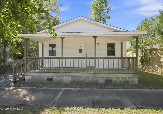 Photo 1 of Single family home for sale at 1314 Glenn St, Wilmington, NC 28401 | MLS# 100602545 | Listing updated on 2026-09-10