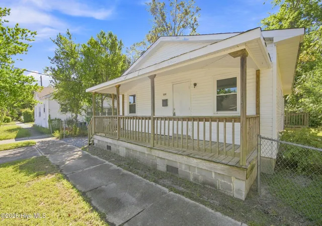 Photo 3 of Single family home for sale at 1314 Glenn St, Wilmington, NC 28401 | MLS# 100602545 | Listing updated on 2026-09-10