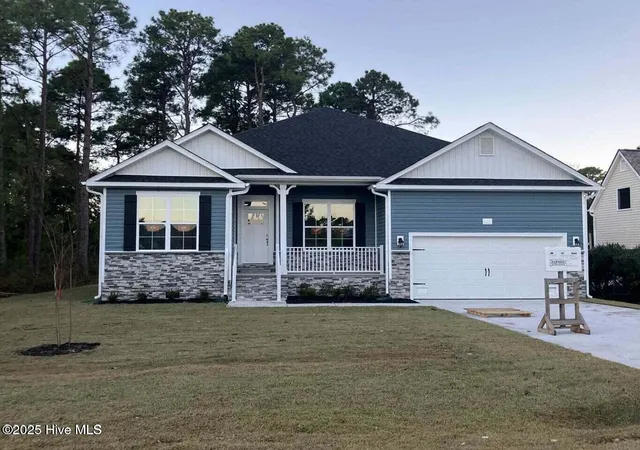Photo 1 of Single family home for sale at 2108 Caracara Dr, New Bern, NC 28560 | MLS# 100600890 | Listing updated on 2026-09-02