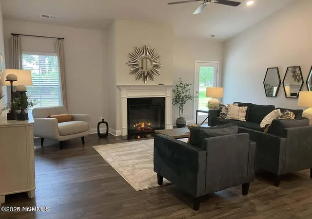 Photo 2 of Single family home for sale at 2108 Caracara Dr, New Bern, NC 28560 | MLS# 100600890 | Listing updated on 2026-09-02