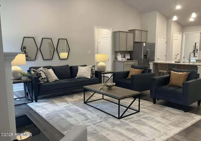 Photo 3 of Single family home for sale at 2108 Caracara Dr, New Bern, NC 28560 | MLS# 100600890 | Listing updated on 2026-09-02