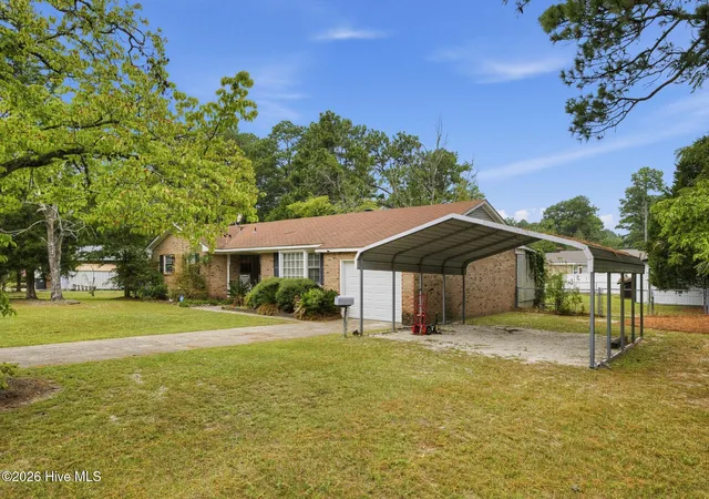 Photo 2 of Single family home for sale at 12621 Holly Ln, Laurinburg, NC 28352 | MLS# 100603148 | Listing updated on 2026-09-22