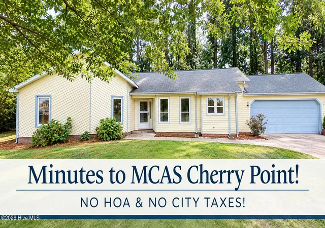 Photo 1 of Single family home for sale at 105 Norman Ct, New Bern, NC 28560 | MLS# 100601510 | Listing updated on 2026-10-13