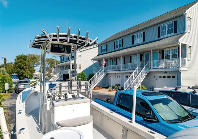 Photo 3 of Condo for sale at 2229 Lennoxville Rd, Beaufort, NC 28516 | MLS# 100601310 | Listing updated on 2026-09-14