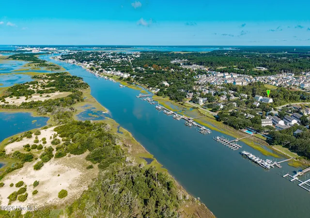 Photo 3 of Condo for sale at 2229 Lennoxville Rd, Beaufort, NC 28516 | MLS# 100601310 | Listing updated on 2026-09-14
