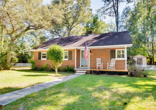 Photo 2 of Single family home for sale at 23 Dolan Dr, Savannah, GA 31406 | MLS# SA364940 | Listing updated on 2026-10-15