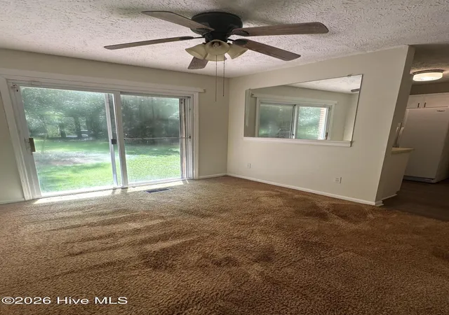 Photo 4 of Single family home for sale at 371 Ml Quarters Rd, Hallsboro, NC 28442 | MLS# 100600855 | Listing updated on 2026-09-18
