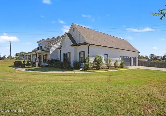 Photo 3 of Single family home for sale at 4121 Highfield Dr, Grovetown, GA 30813 | MLS# 100609675 | Listing updated on 2026-10-29