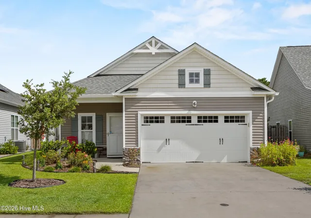 Photo 1 of Single family home for sale at 4513 Huntsman Ct, Castle Hayne, NC 28429 | MLS# 100602057 | Listing updated on 2026-09-13