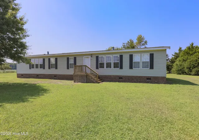Photo 1 of Manufactured home for sale at 233 Friendship Church Rd, Warsaw, NC 28398 | MLS# 100602010 | Listing updated on 2026-09-18