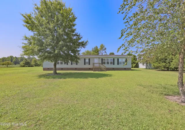 Photo 3 of Manufactured home for sale at 233 Friendship Church Rd, Warsaw, NC 28398 | MLS# 100602010 | Listing updated on 2026-09-18