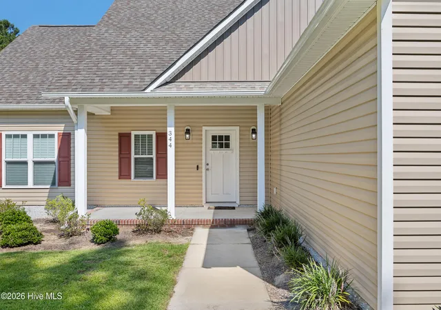 Photo 3 of Single family home for sale at 344 Island Crk Rd, Rocky Point, NC 28457 | MLS# 100602158 | Listing updated on 2026-09-10