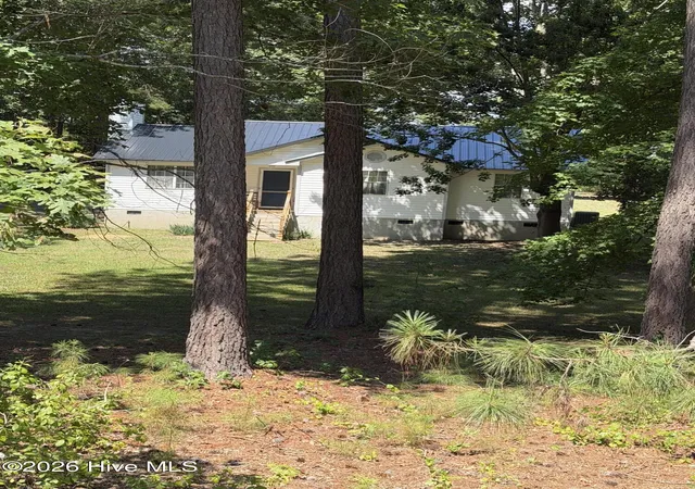 Photo 3 of Single family home for sale at 126 Deer Walk Ln, Tarboro, NC 27886 | MLS# 100591390 | Listing updated on 2026-09-17