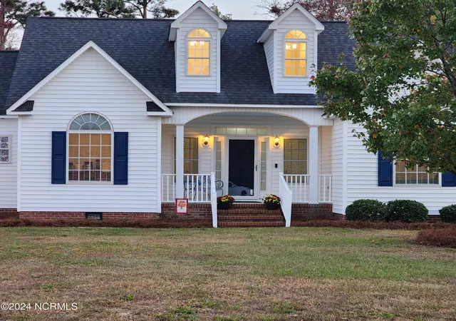 Photo 3 of Single family home for sale at 108 Eudora Dr, Newport, NC 28570 | MLS# 100602440 | Listing updated on 2026-09-18