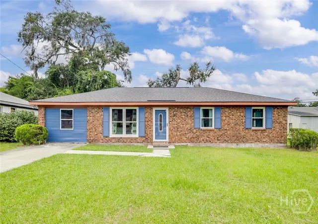 Photo 1 of Single family home for sale at 101 Michael Ct, Savannah, GA 31406 | MLS# SA364017 | Listing updated on 2026-09-13