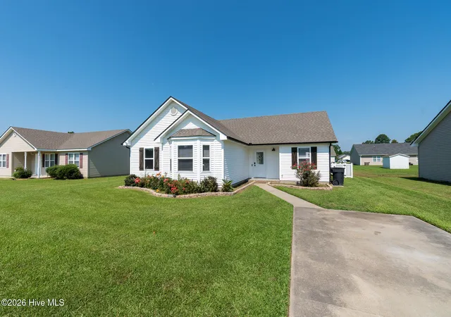 Photo 1 of Single family home for sale at 105 Raintree Run, Elizabeth City, NC 27909 | MLS# 100601513 | Listing updated on 2026-09-08