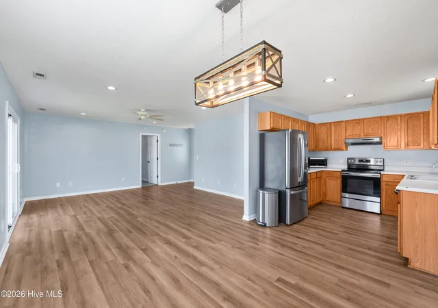 Photo 3 of Single family home for sale at 105 Raintree Run, Elizabeth City, NC 27909 | MLS# 100601513 | Listing updated on 2026-09-08