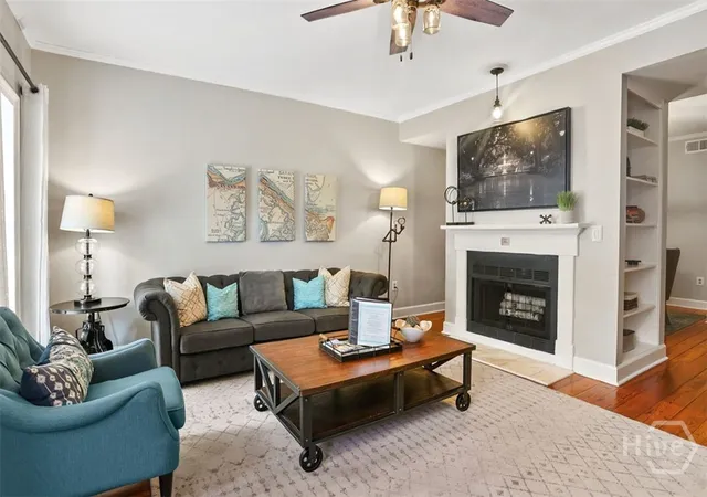 Photo 3 of Single family home for sale at 507 Tattnall St, Savannah, GA 31401 | MLS# SA358892 | Listing updated on 2026-09-09