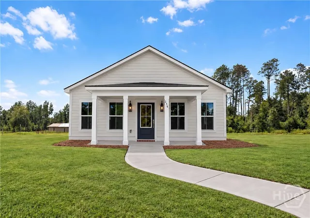 Photo 2 of Single family home for sale at 256 Ledford St, Pembroke, GA 31321 | MLS# SA363939 | Listing updated on 2026-09-11
