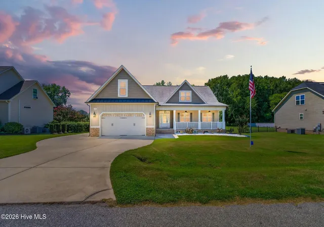 Photo 1 of Single family home for sale at 131 Nashville Dr, Archer Lodge, NC 27527 | MLS# 100601655 | Listing updated on 2026-09-14