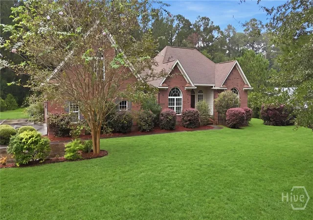 Photo 3 of Single family home for sale at 141 Saint Catherine Cir, Richmond Hill, GA 31324 | MLS# SA363969 | Listing updated on 2026-09-10