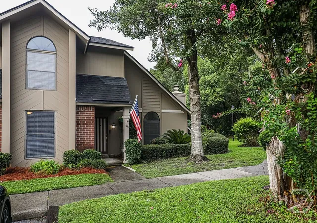 Photo 1 of Townhouse for sale at 459 Mall Blvd #100, Savannah, GA 31406 | MLS# SA364430 | Listing updated on 2026-09-13