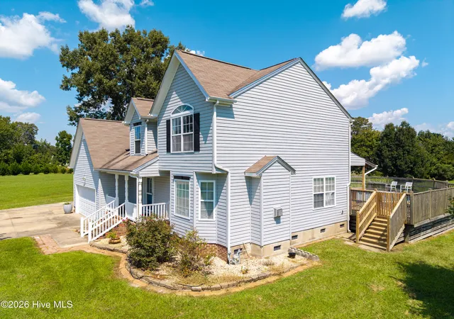 Photo 4 of Single family home for sale at 105 Excalibur Ct, Elizabeth City, NC 27909 | MLS# 100601237 | Listing updated on 2026-09-03