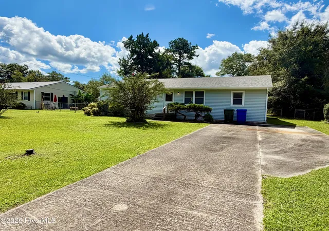 Photo 1 of Single family home for sale at 2802 Easy St, Newport, NC 28570 | MLS# 100602021 | Listing updated on 2026-09-08