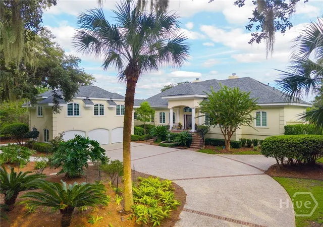 Photo 1 of Single family home for sale at 26 Islanders Retreat, Savannah, GA 31411 | MLS# SA366288 | Listing updated on 2026-10-21