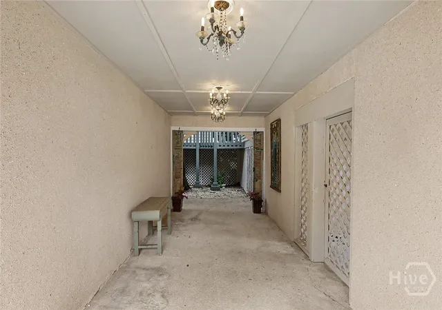 Photo 3 of Single family home for sale at 3 Sky Sail Cir, Savannah, GA 31411 | MLS# SA356437 | Listing updated on 2026-09-02