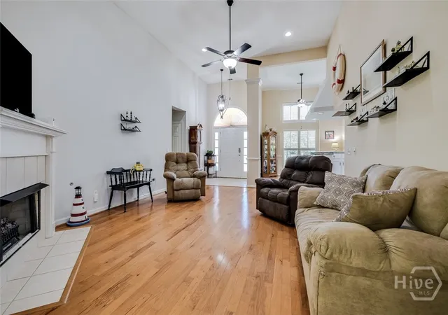 Photo 4 of Single family home for sale at 15 Purple Martin Ln, Savannah, GA 31419 | MLS# SA358956 | Listing updated on 2026-09-09