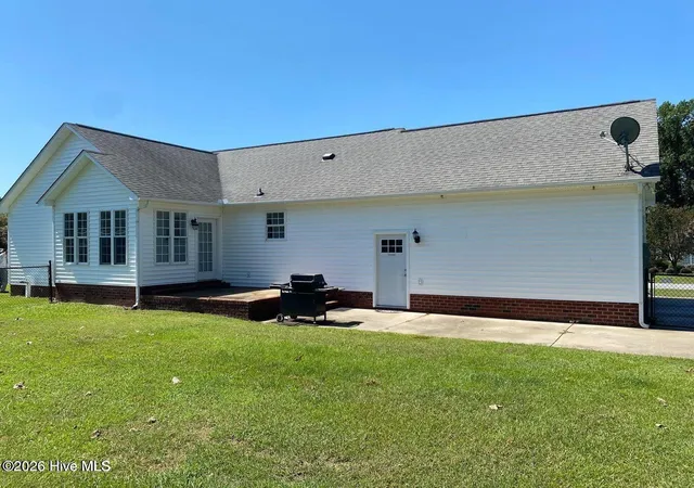 Photo 1 of Single family home for sale at 1149 Stone Crk Dr, Greenville, NC 27858 | MLS# 100611442 | Listing updated on 2026-10-21