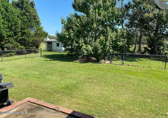Photo 2 of Single family home for sale at 1149 Stone Crk Dr, Greenville, NC 27858 | MLS# 100611442 | Listing updated on 2026-10-21