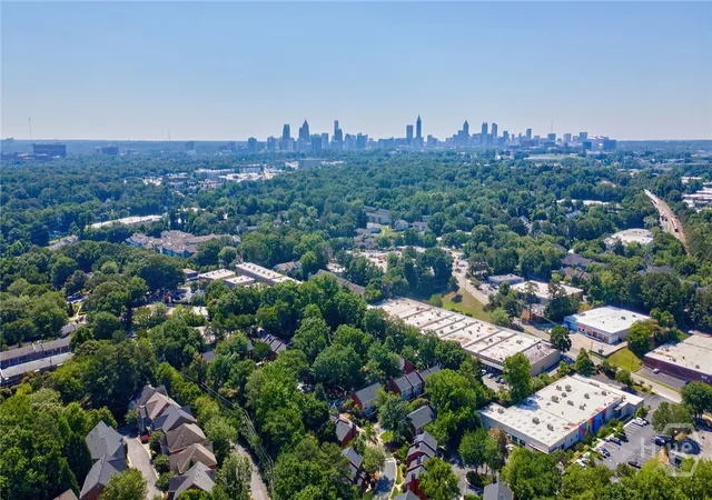 Photo 36 of Townhouse for sale at 1002 Defoors Ml Dr Nw, Atlanta, GA 30318 | MLS# CL357727 | Listing updated on 2026-09-09