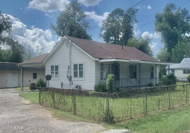Photo 4 of Single family home for sale at 1917 Lazenby Dr, Augusta, GA 30906 | MLS# 100602788 | Listing updated on 2026-09-12