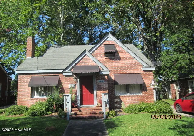 Photo 2 of Single family home for sale at 104 E 13th Street, Washington, NC 27889 | MLS# 100601813 | Listing updated on 2026-09-14