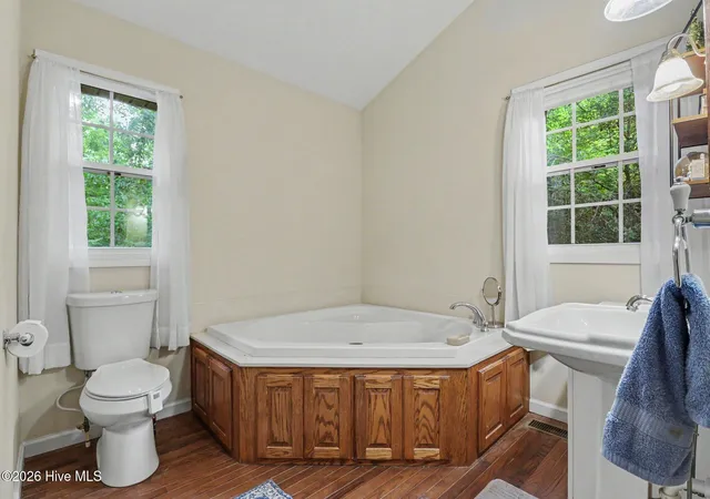 Photo 2 of Single family home for sale at 1191 Old Frg Ests, Hiawassee, GA 30546 | MLS# 100601791 | Listing updated on 2026-09-06