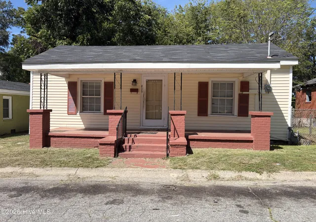 Photo 1 of Single family home for sale at 809 Isler St, Goldsboro, NC 27530 | MLS# 100603075 | Listing updated on 2026-09-15